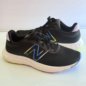 New Balance Black Athletic Running Sneakers Shoes Size 8.5 Male | 10 Women